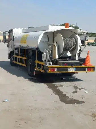 سيارة تسليك مجاري